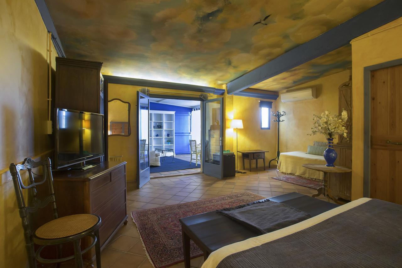 Hostal Blau Peratallada Dış mekan fotoğraf